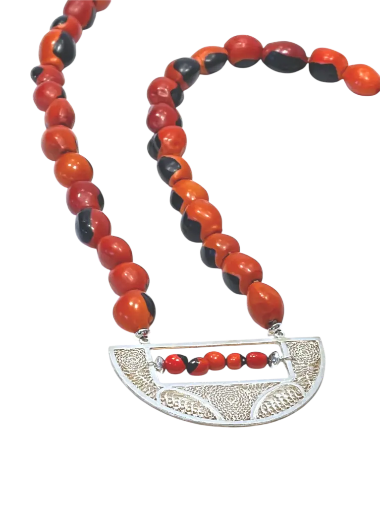 [TJCF47] COLLAR IDENTIDAD EN PLATA