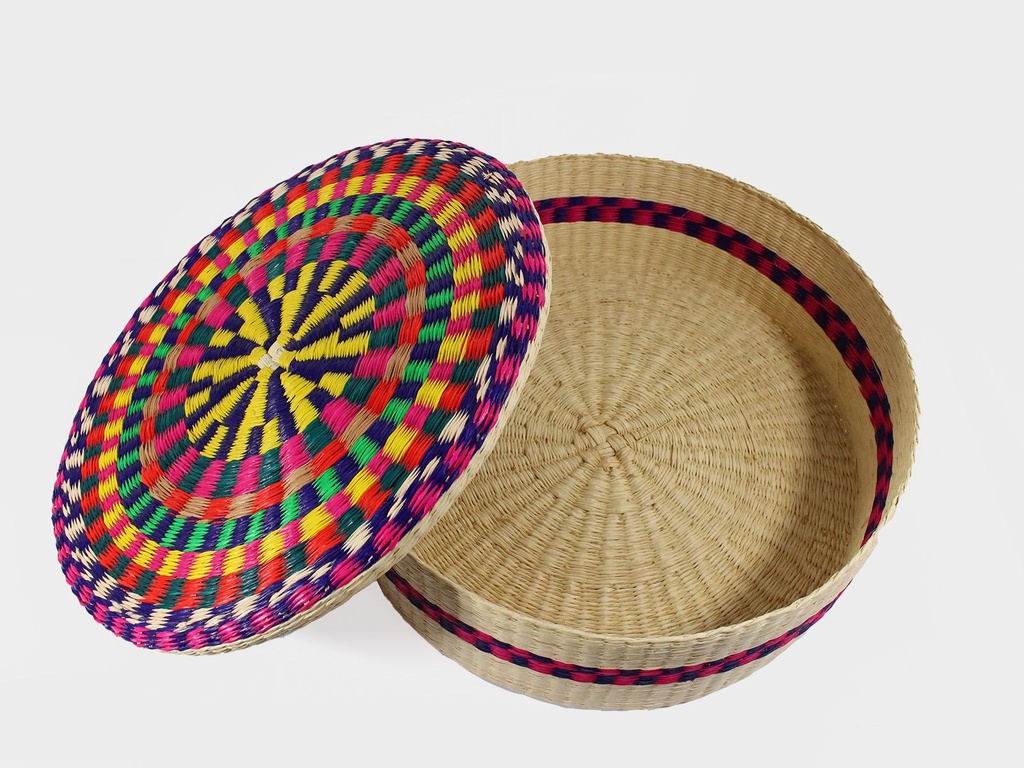 [APC4] APC4 - COSTURERO DE PAJA CON TAPA