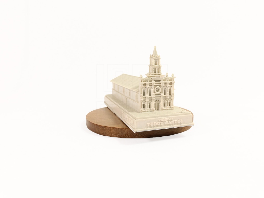MODELO A ESCALA 1:500
