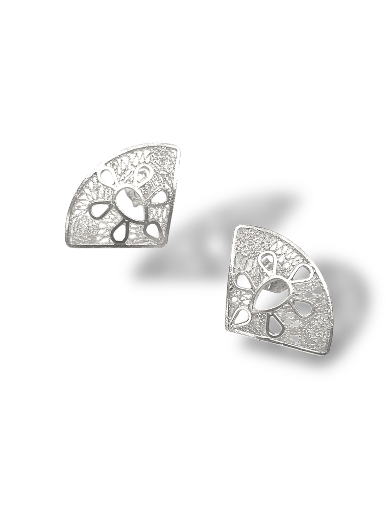 PAR ARETES IDENTIDAD EN PLATA