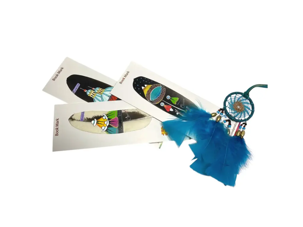PLUMAS PINTADAS FAUNA